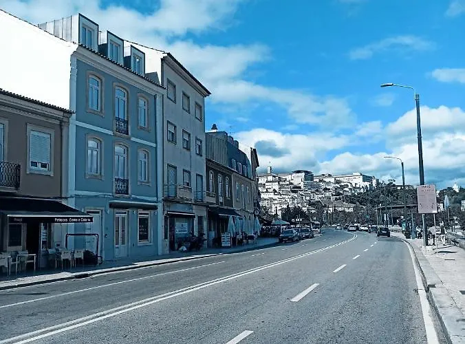 アパート Family Ii コインブラ